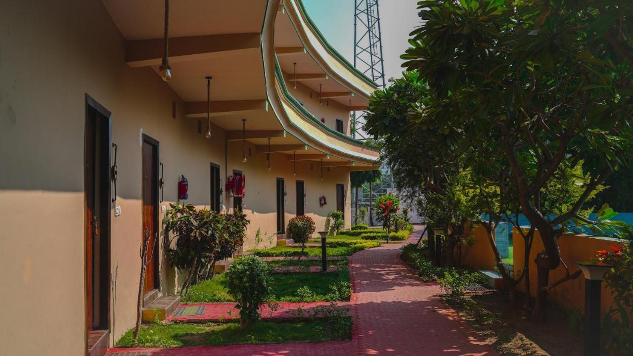 Corbett Ambience Resort Ramnagar  Esterno foto